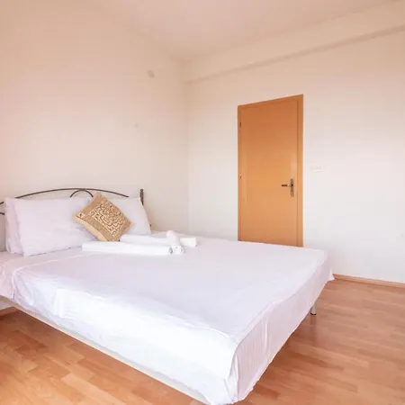 דירה Casa Farmak
